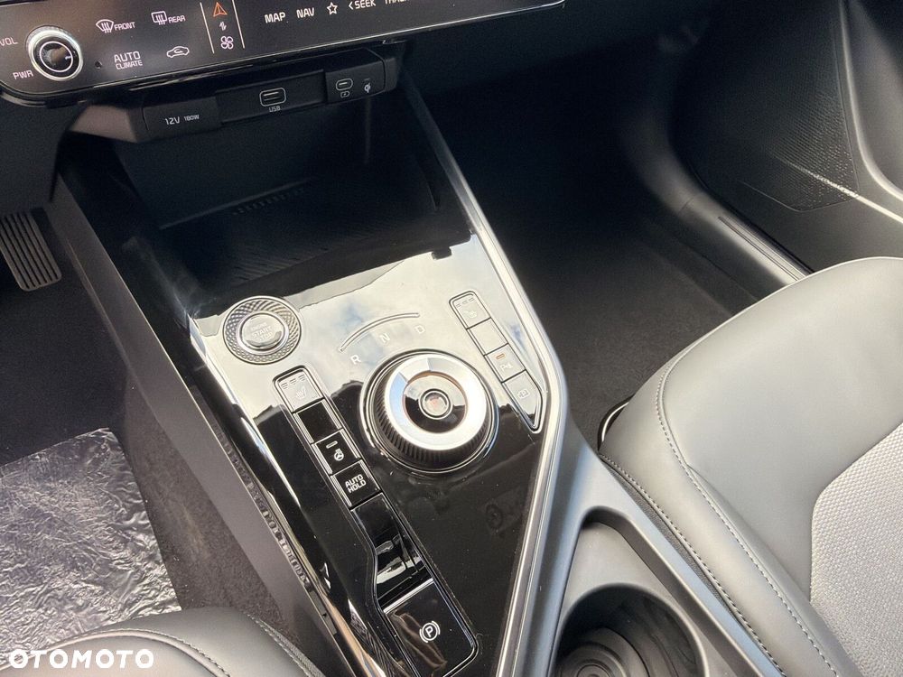 Kia Niro - 16