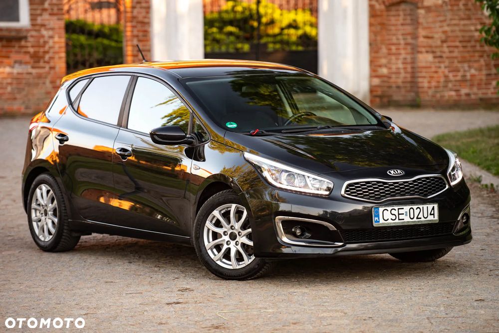 Kia Ceed 1.4 Attract - 1