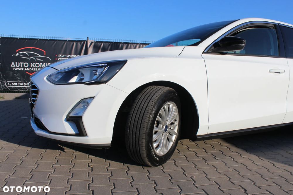 Ford Focus 1.0 EcoBoost Titanium - 6