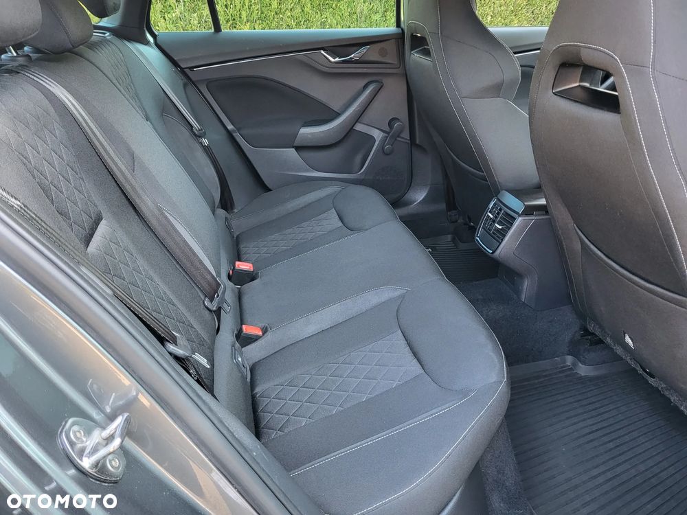 Skoda Kamiq 1.0 TSI Ambition - 13