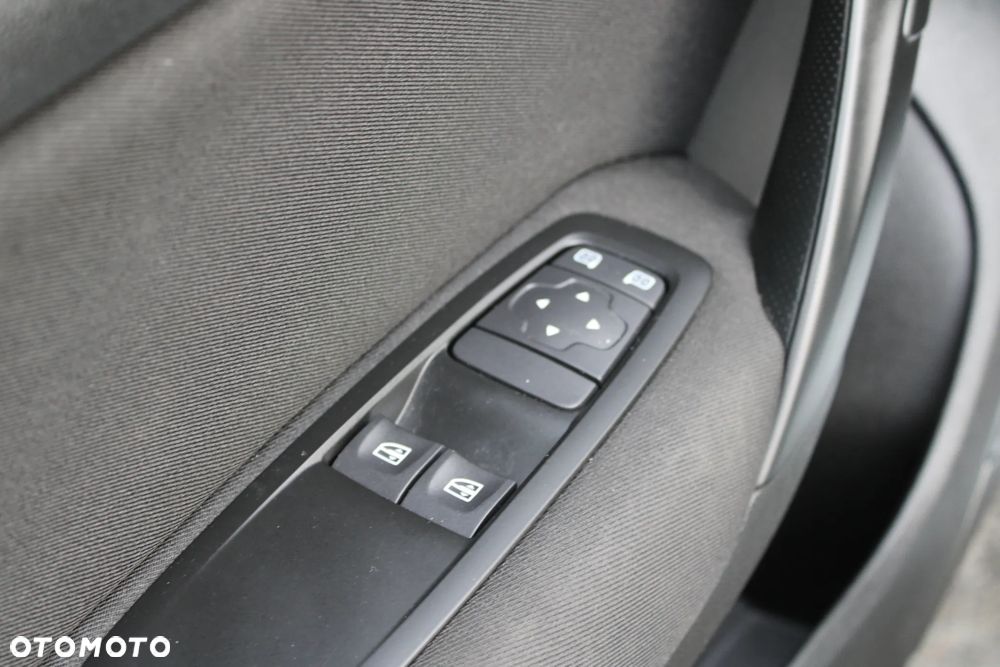 Renault Megane - 17