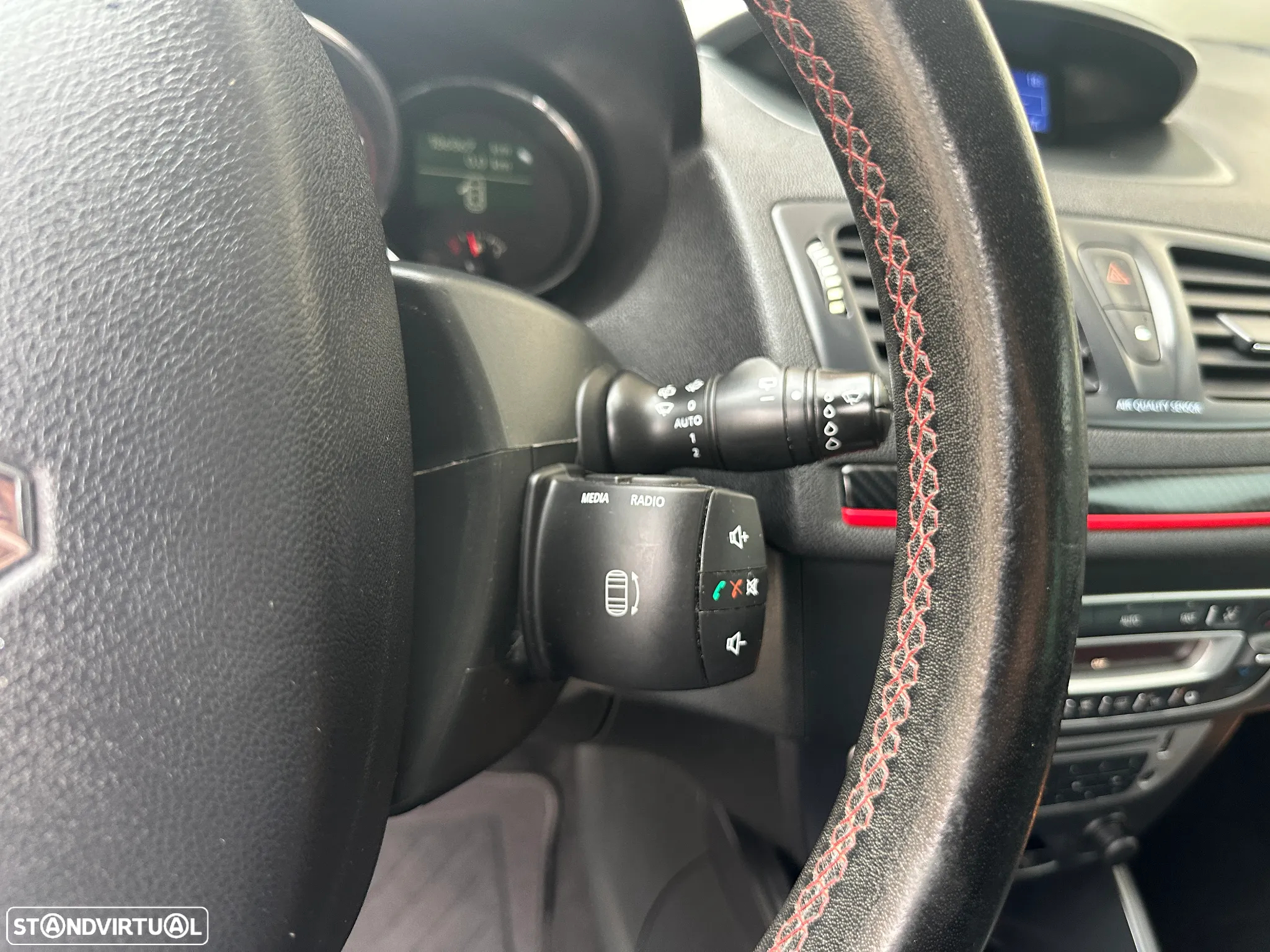Renault Mégane Sport Tourer 1.5 dCi GT Line SS - 36