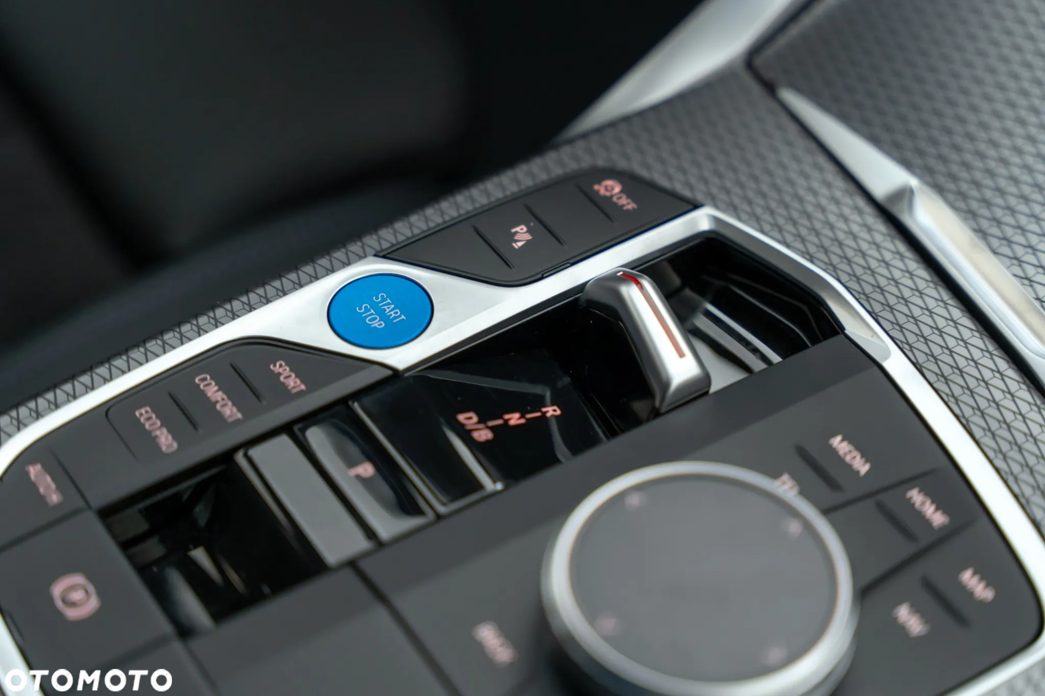 BMW i4 - 29