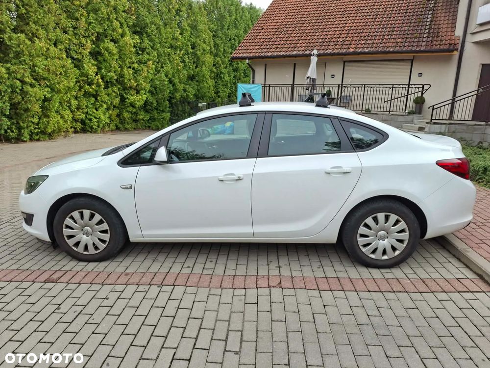 Opel Astra 1.4 Turbo Style - 3