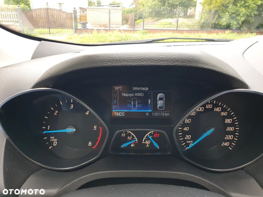 Ford Kuga 2.0 TDCi 4x4 Titanium - 22