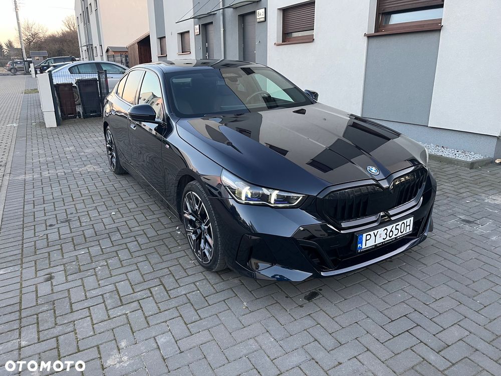 BMW Seria 5 550e xDrive - 10