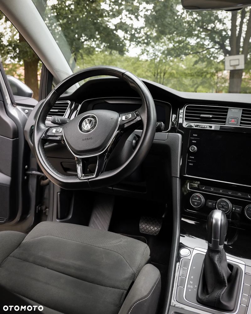 Volkswagen Golf 2.0 TDI BMT Highline DSG - 27