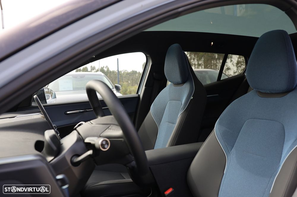 Volvo EX30 69 kWh Twin Motor Ultra - 10