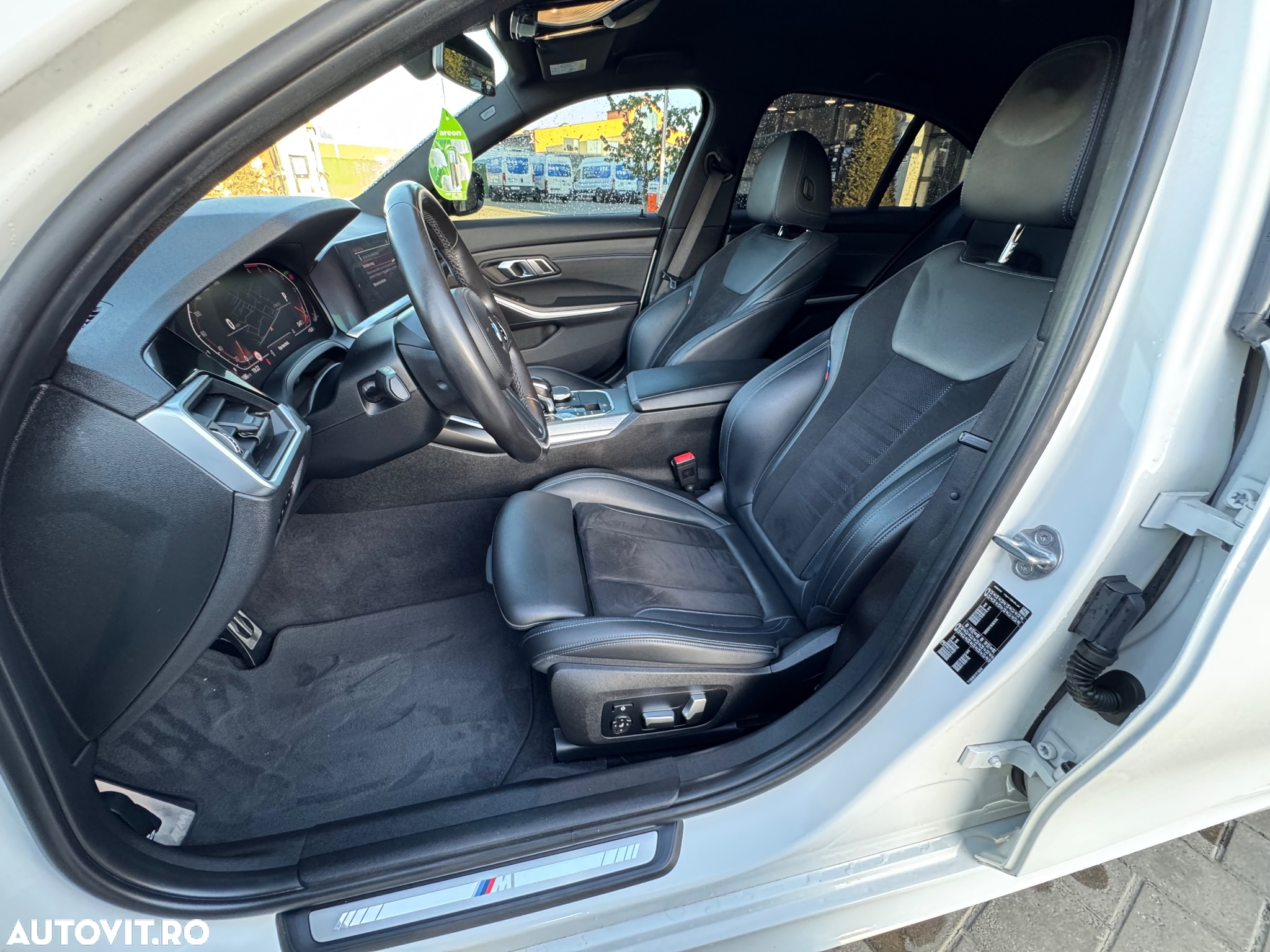 BMW Seria 3 - 12