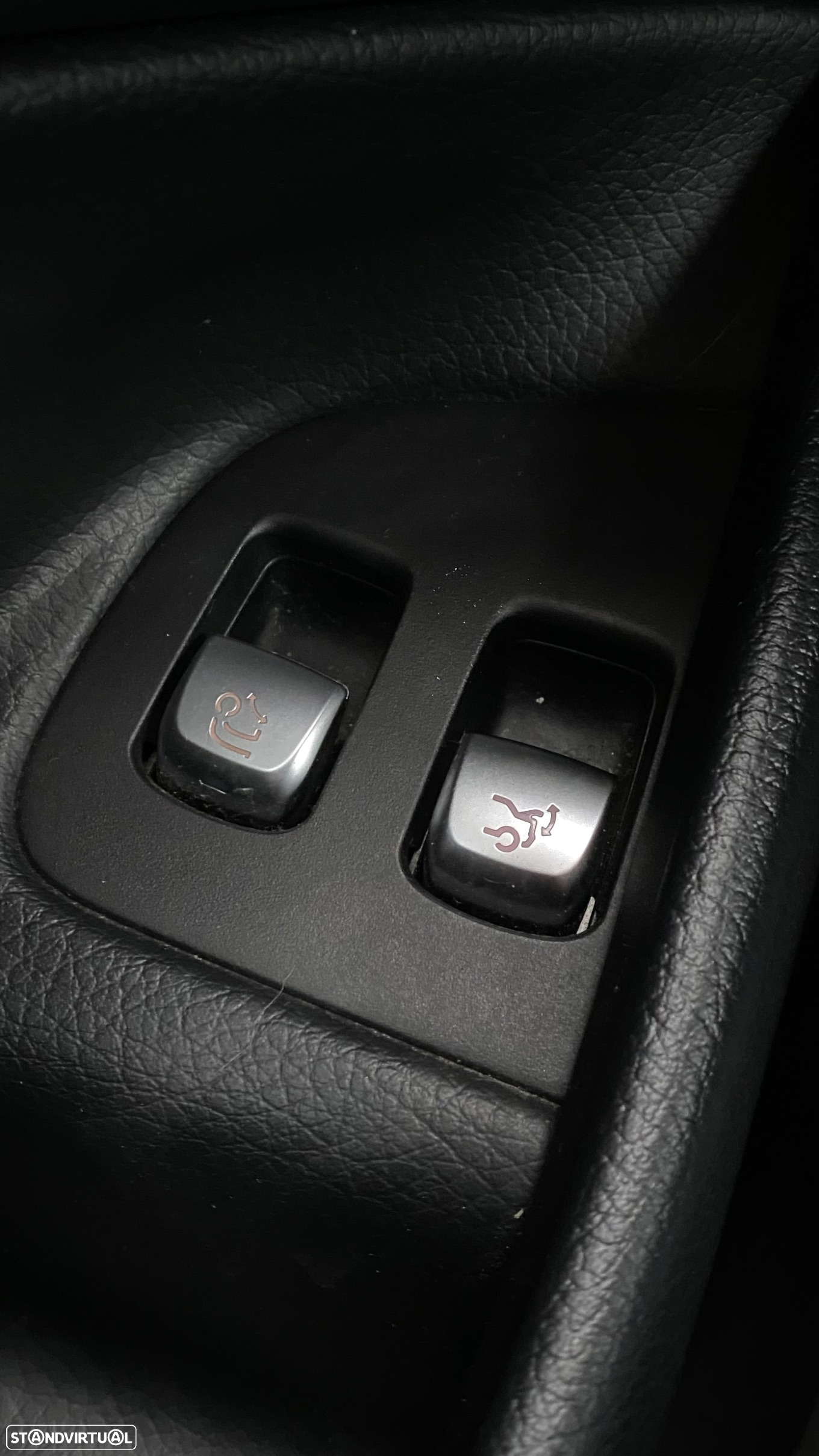 Mercedes-Benz E 220 d T 9G-TRONIC Avantgarde - 14