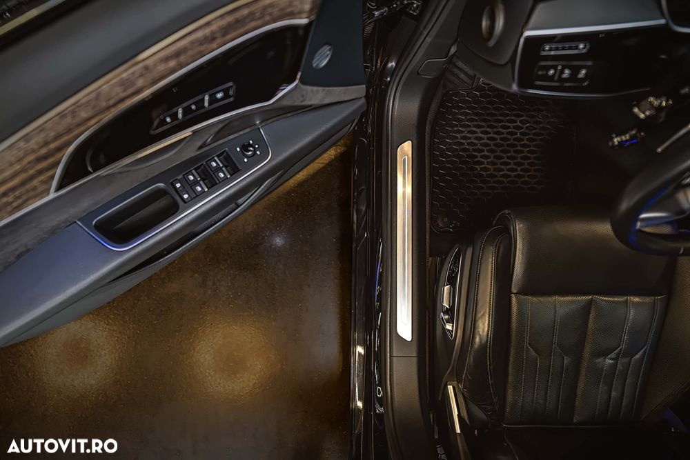 Audi A8 - 11