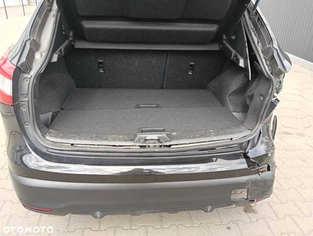 Nissan Qashqai 1.5 dCi 360 - 11