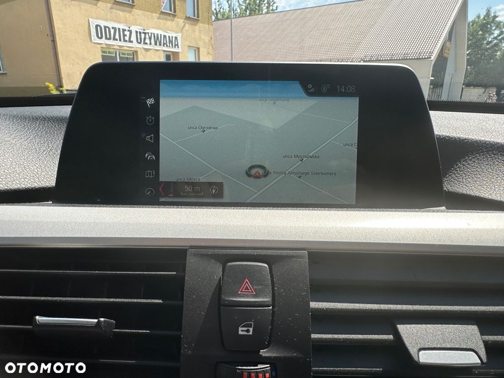 BMW Seria 3 320d xDrive - 13