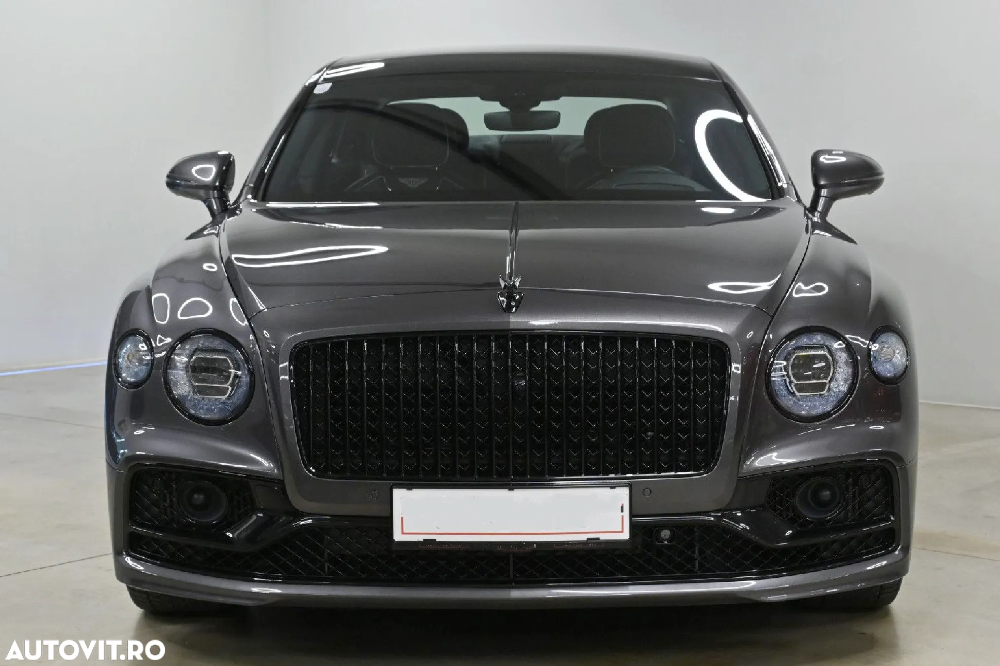 Bentley Flying Spur - 3