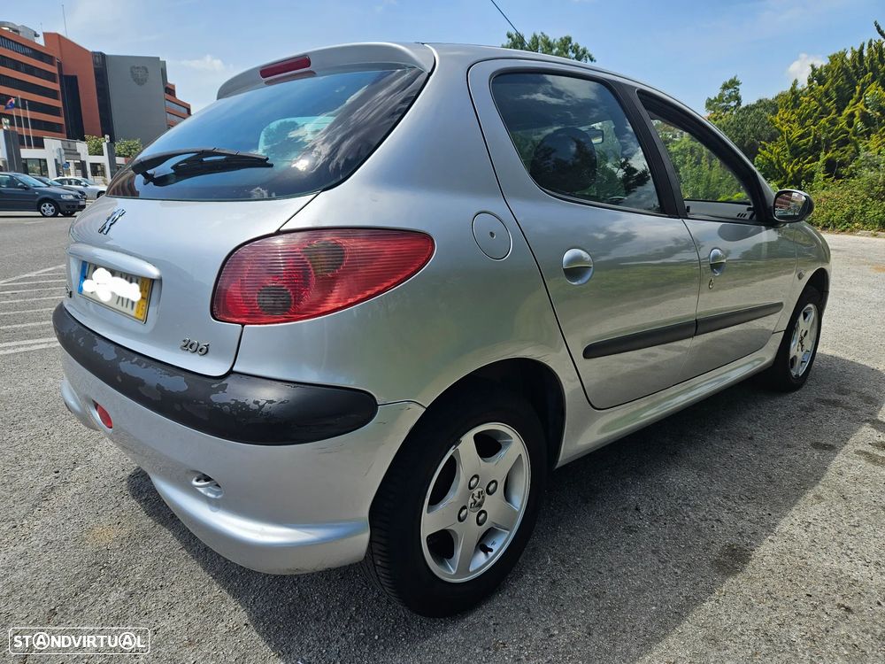 Peugeot 206 1.1 XR - 3