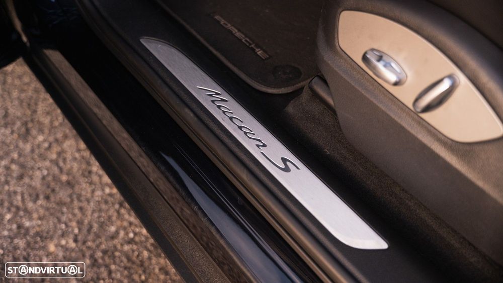 Porsche Macan - 18