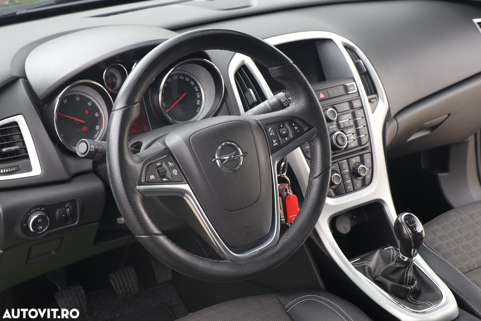 Opel Astra GTC 2.0 CDTI ecoFLEX Start/Stop Active - 26
