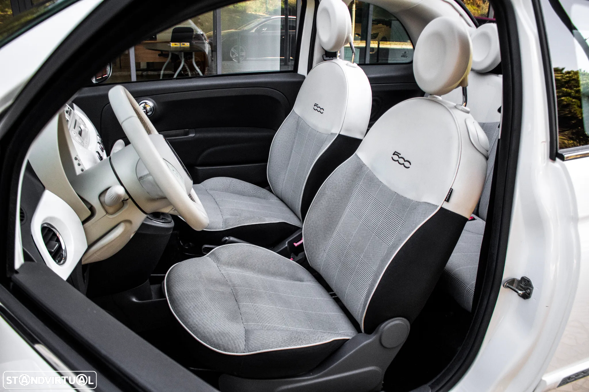Fiat 500C 1.2 Lounge - 28