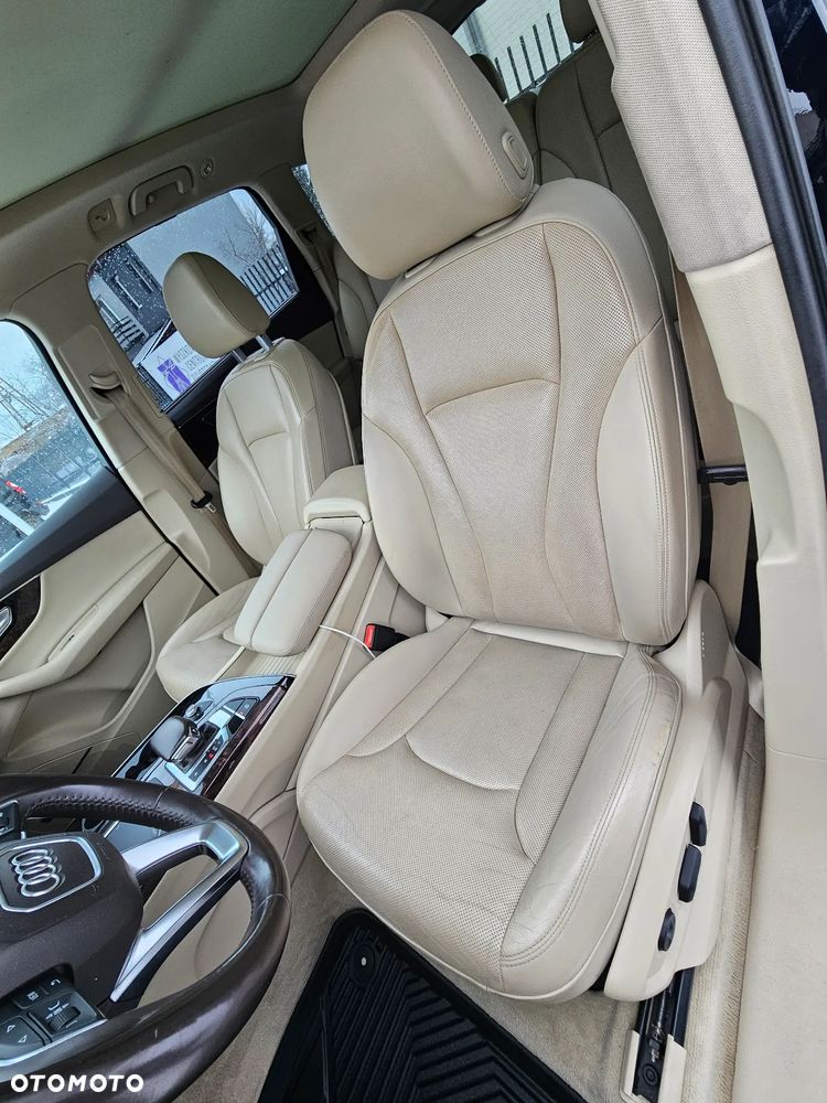 Audi Q7 - 29