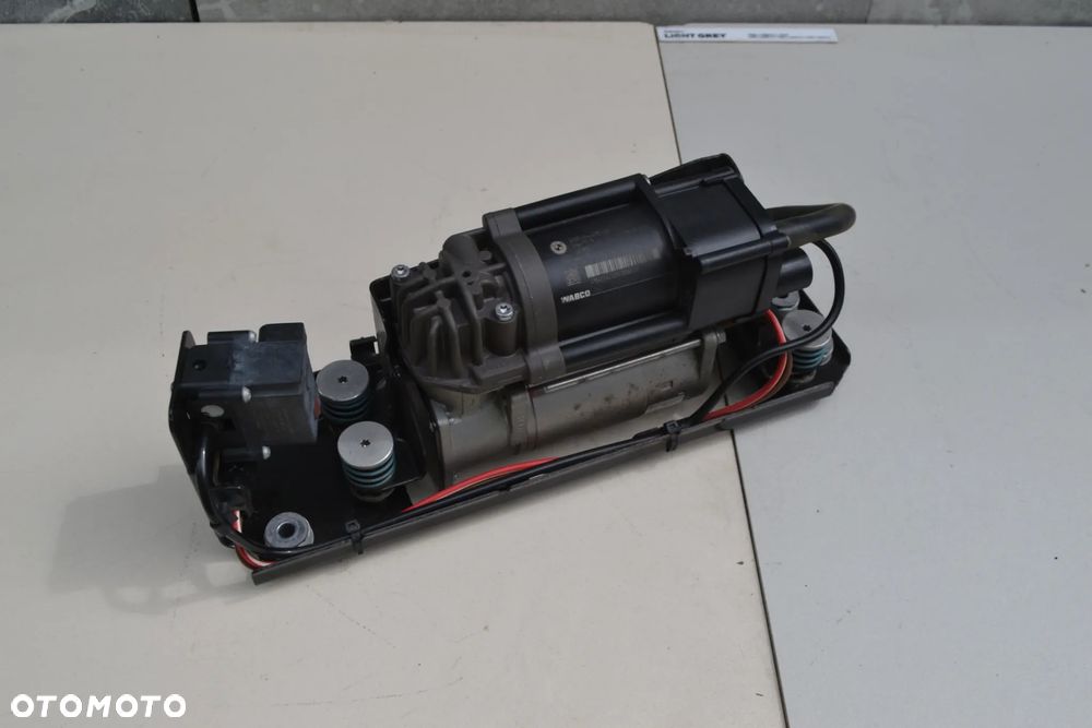 BMW KOMPRESOR ZAWIESZENIA KOMPLETNY ROZDZIELACZ POMPA 6864215 - 1