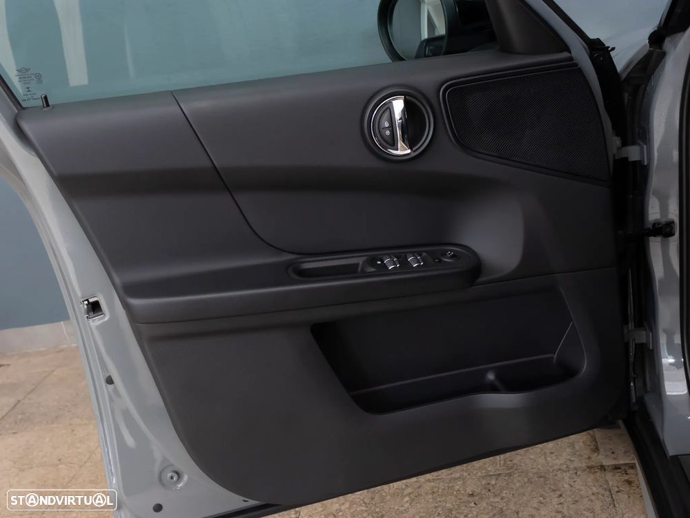 MINI Countryman One D - 15