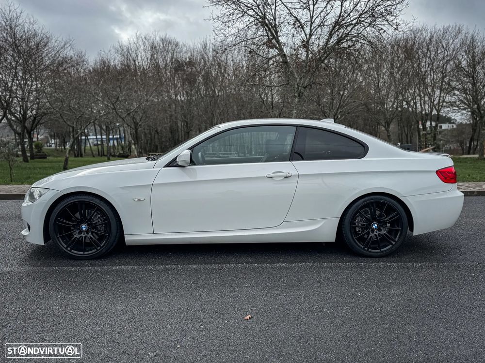 BMW 320 d M Sport Edition - 9