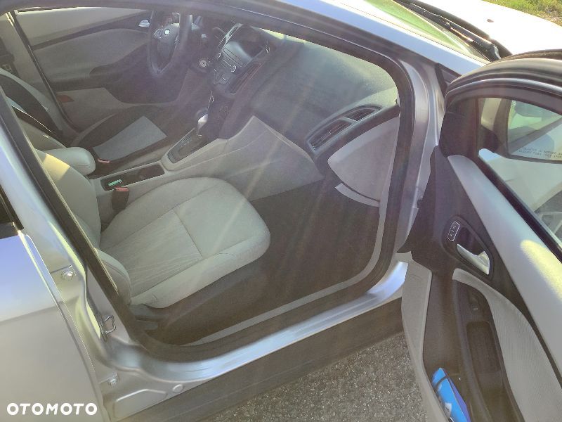 Ford Focus - 14