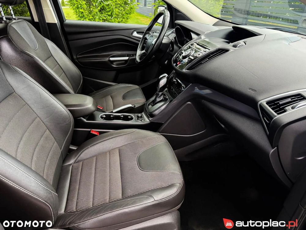 Ford Kuga - 29