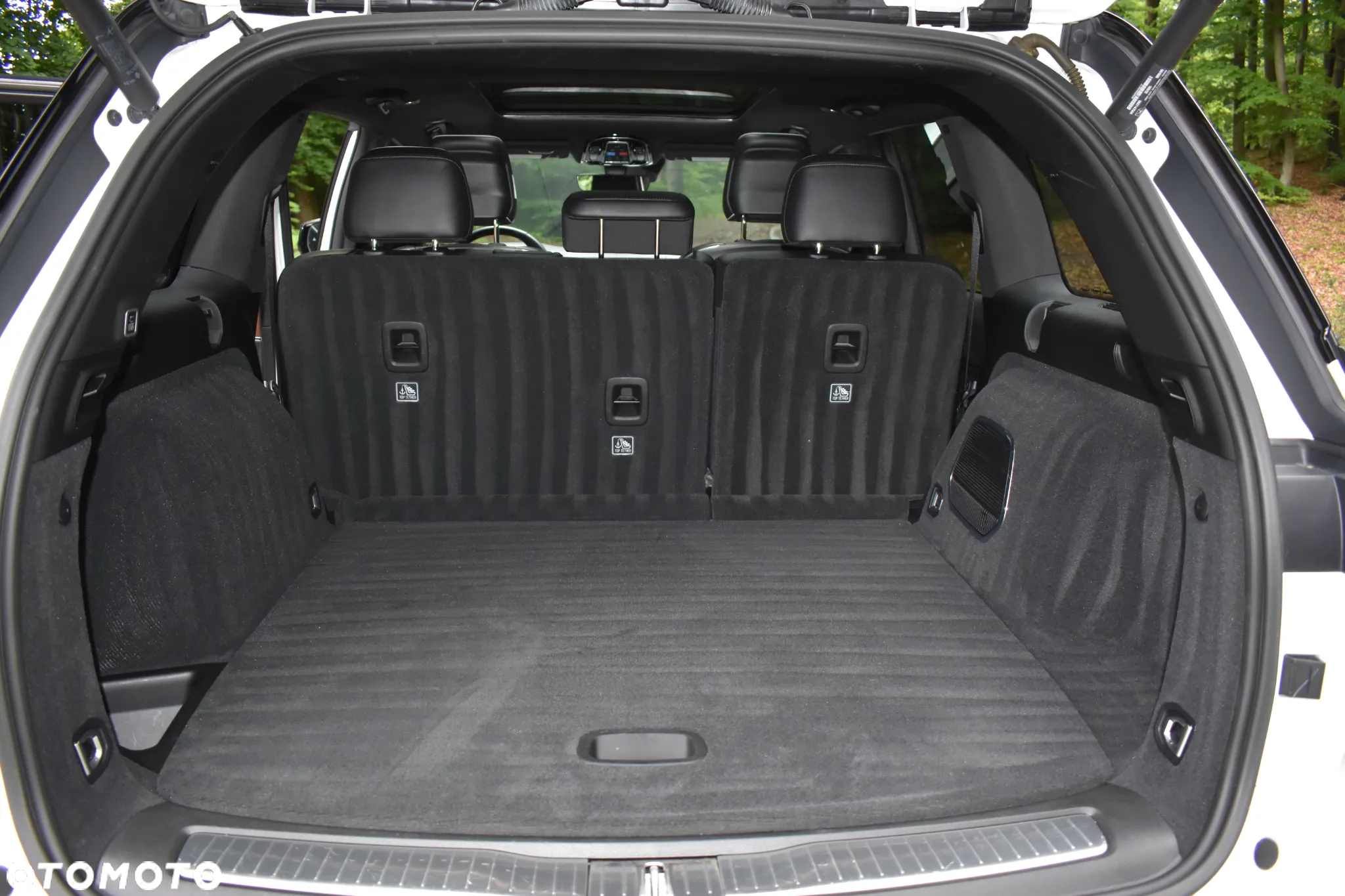 Jeep Grand Cherokee - 9