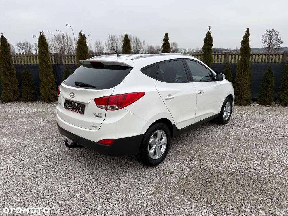 Hyundai ix35 2.0 CRDi 4WD Premium - 11