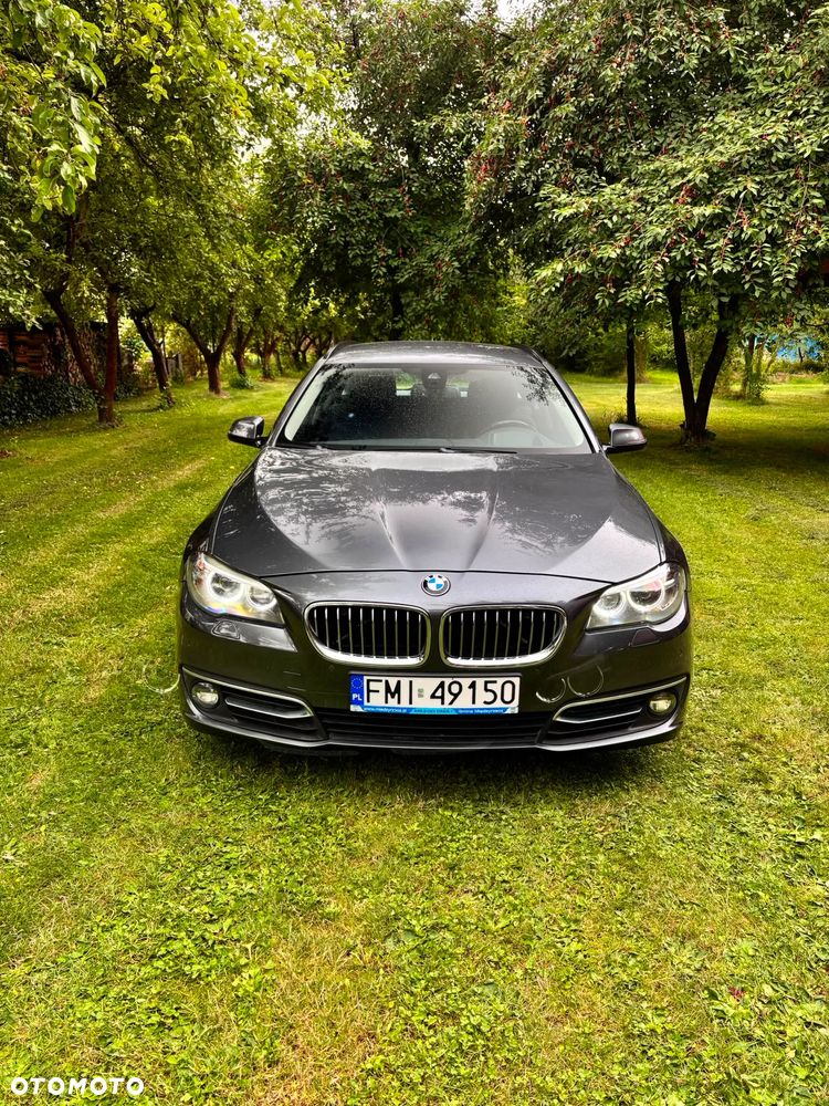 BMW Seria 5 520d Luxury Line - 1