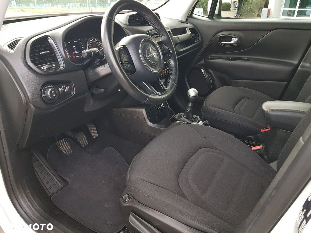 Jeep Renegade 1.6 E-torQ Longitude Adventure Edition - 10