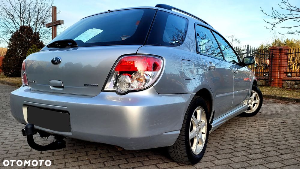 Subaru Impreza 1.5R - 8