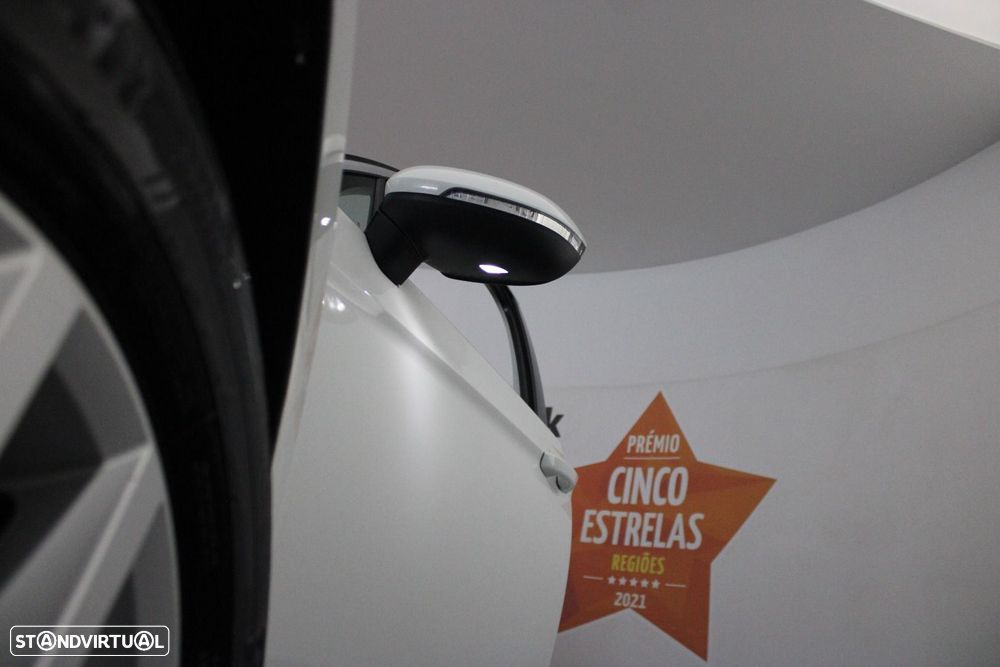 VW Passat Variant 2.0 TDI Business DSG - 50