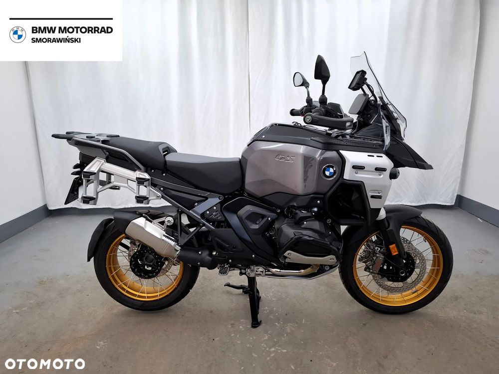 BMW R - 9