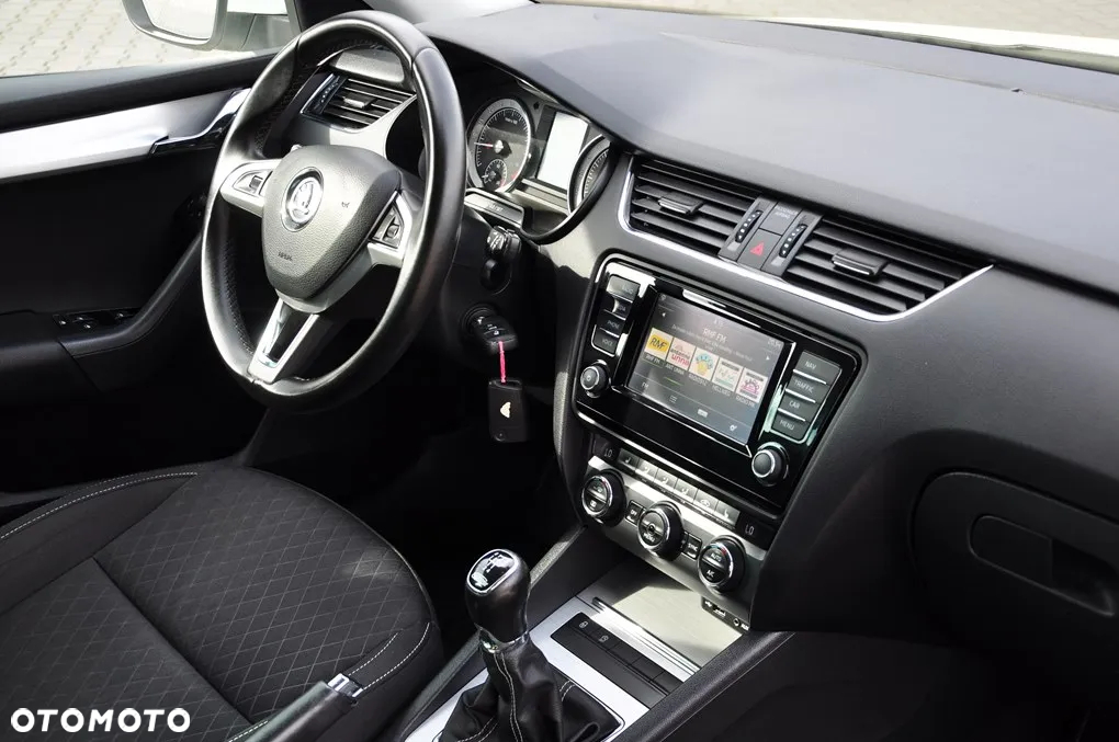 Skoda Octavia 1.6 TDI Edition - 26