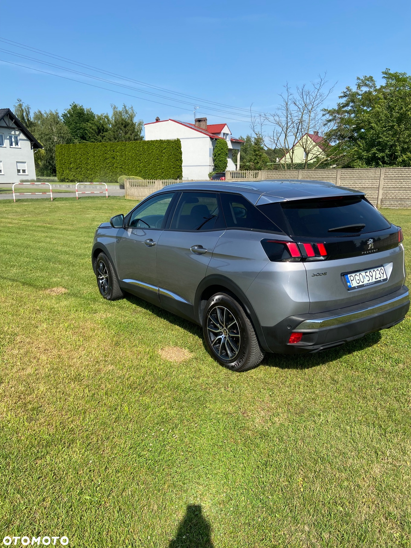 Peugeot 3008 1.2 PureTech GPF Active S&S EAT8 - 21