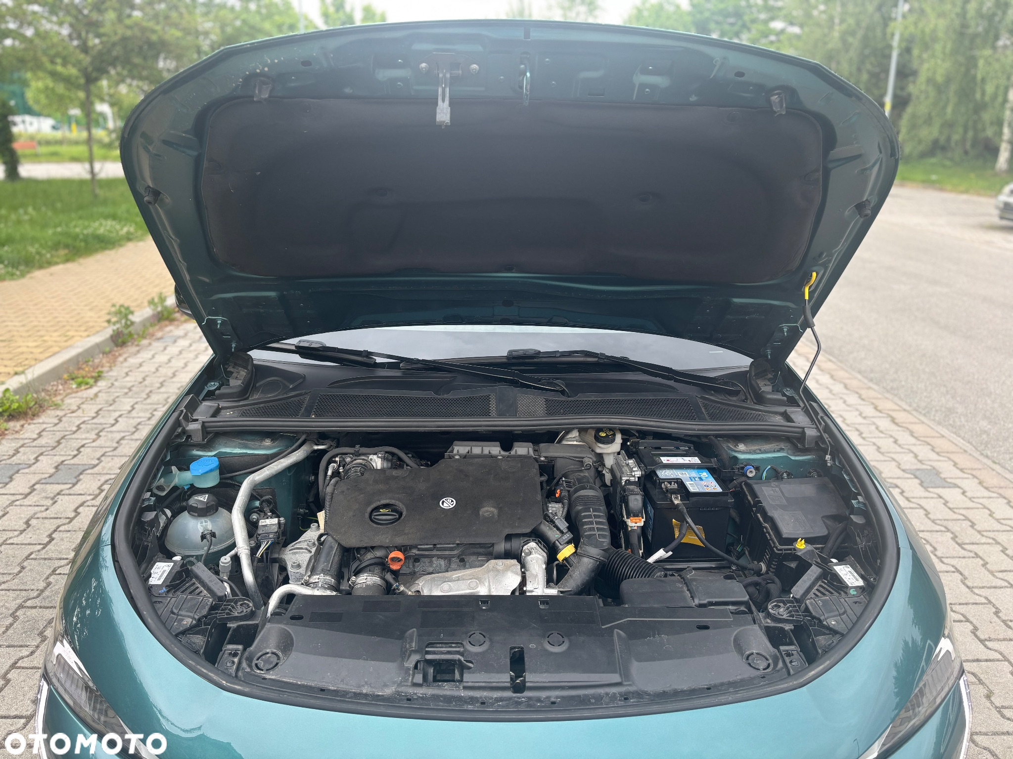 Peugeot 308 SW BlueHDi 130 EAT8 Stop & Start Allure Pack - 16