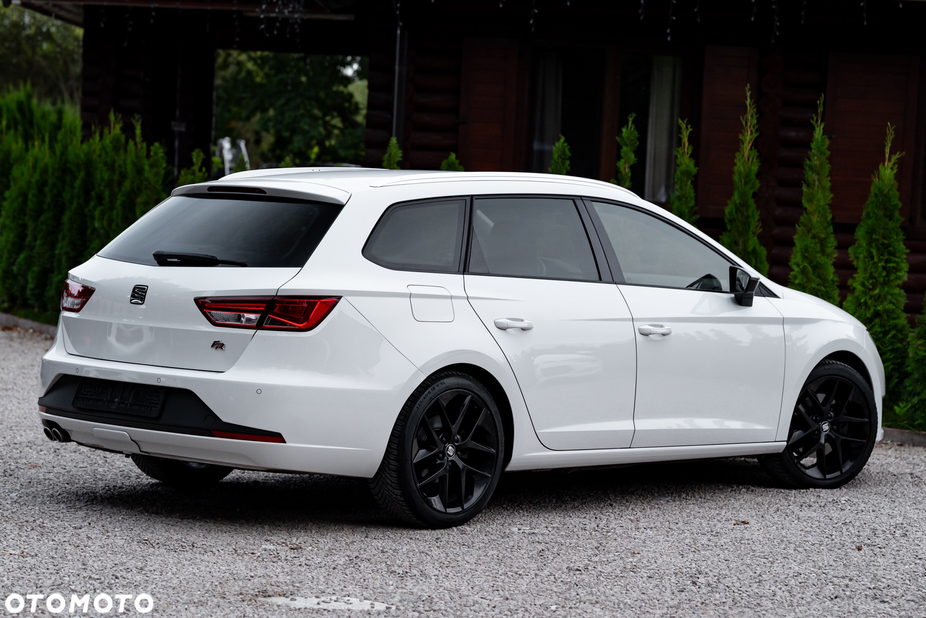 Seat Leon ST 2.0 TDI DPF DSG FR - 14