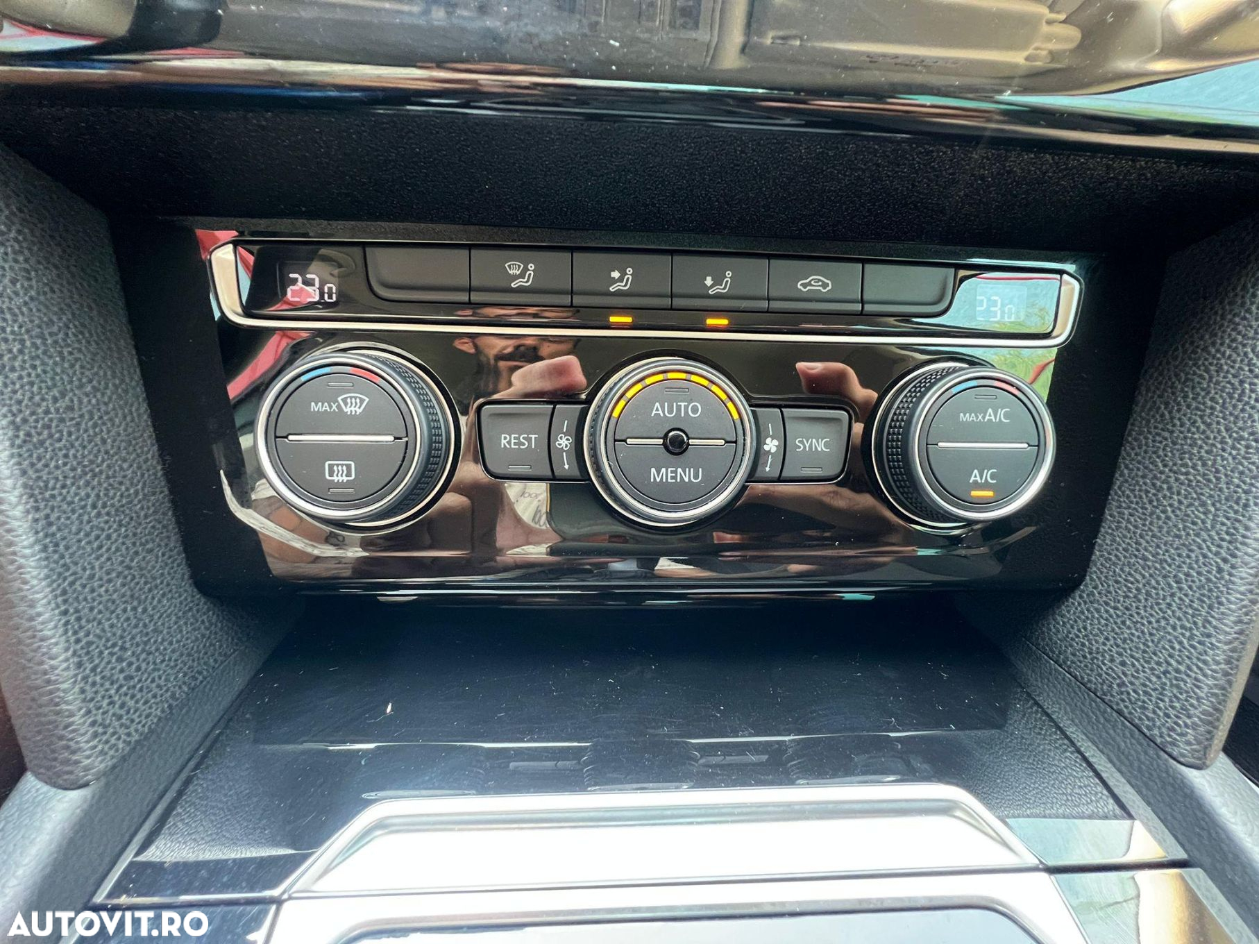 Volkswagen Passat - 15
