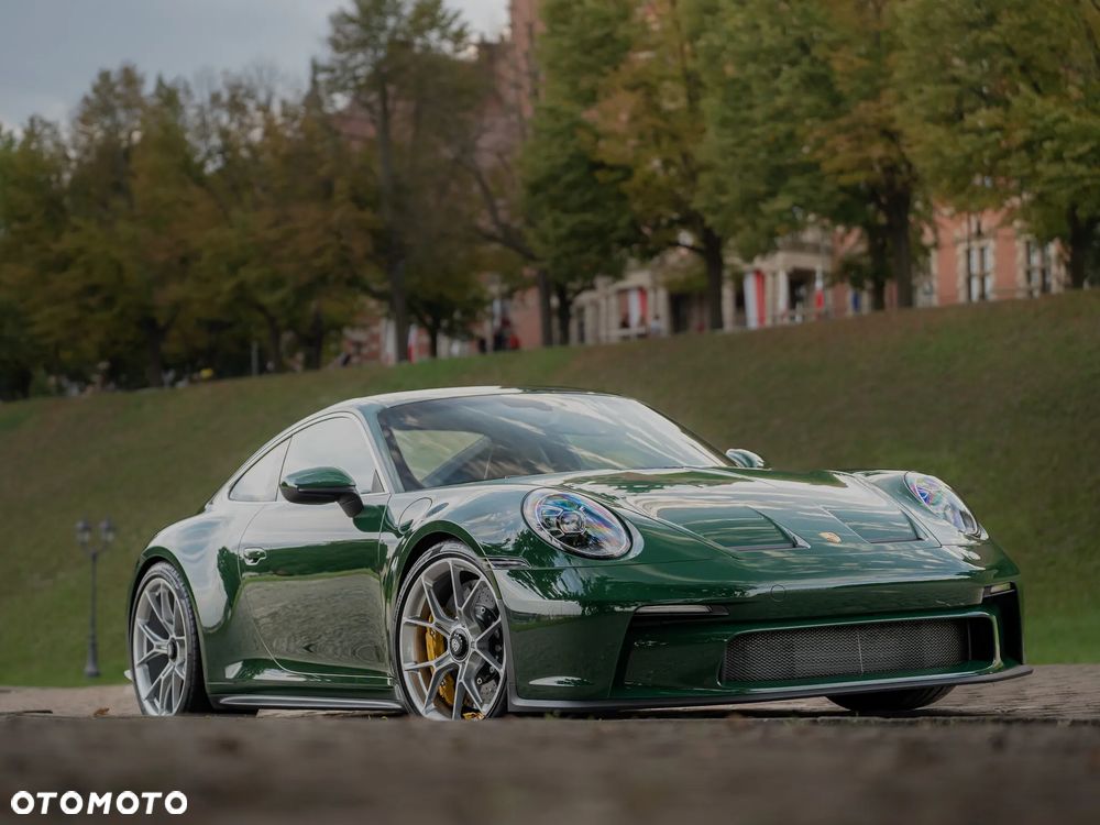 Porsche 911 GT3 Touring - 12