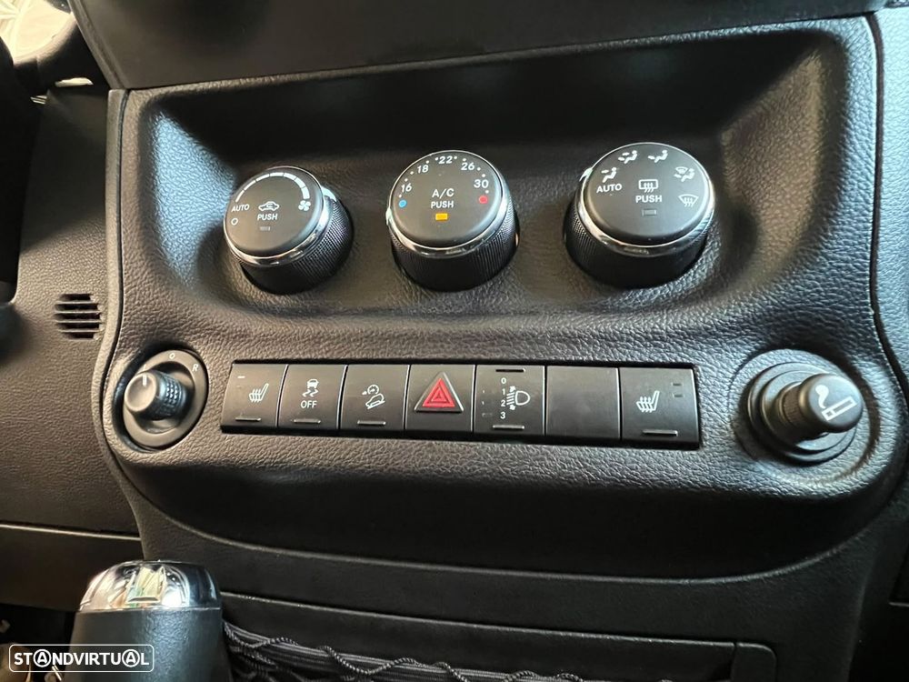 Jeep Wrangler - 20