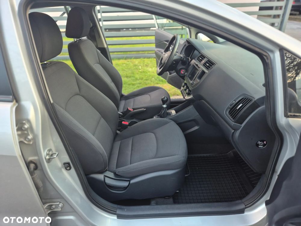 Kia Rio 1.2 Edition 7 - 21