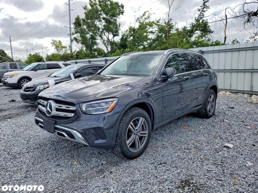 Mercedes-Benz GLC 300 4Matic 9G-TRONIC - 1