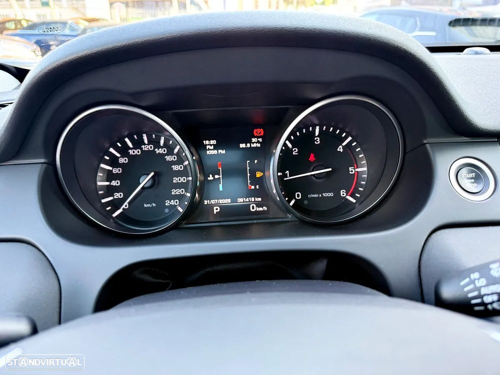 Land Rover Discovery Sport 2.2 SD4 HSE 7L Auto - 15