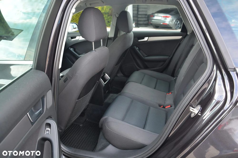 Audi A4 Avant 2.0 TDI DPF multitronic Attraction - 16