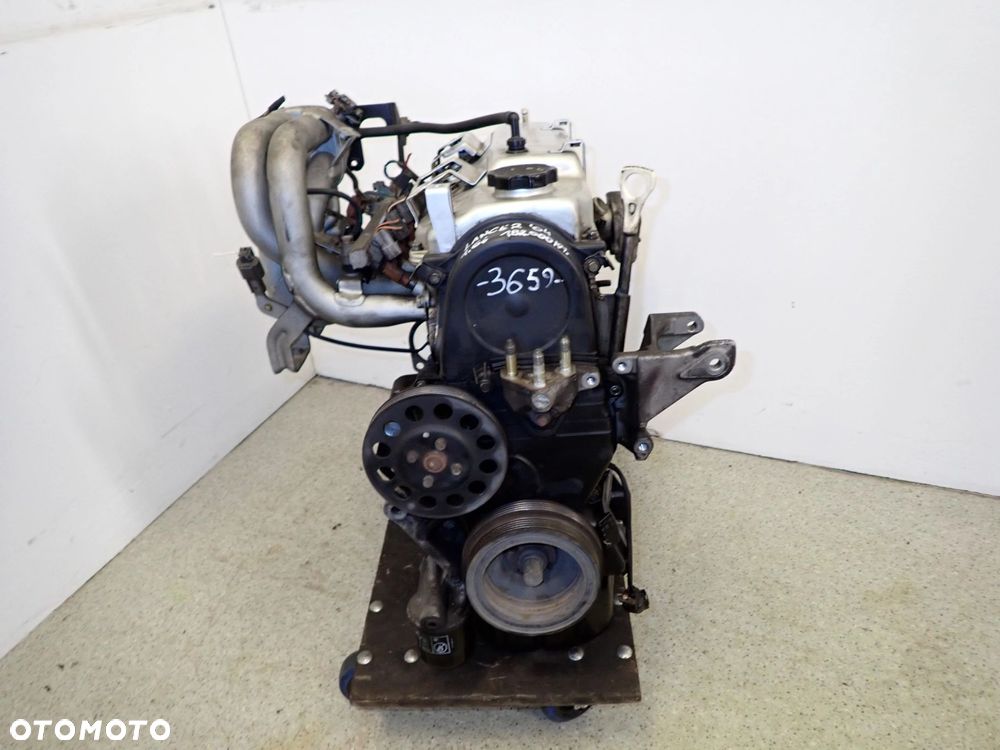MITSUBISHI LANCER VII 1.6I SILNIK 4G18 - 1
