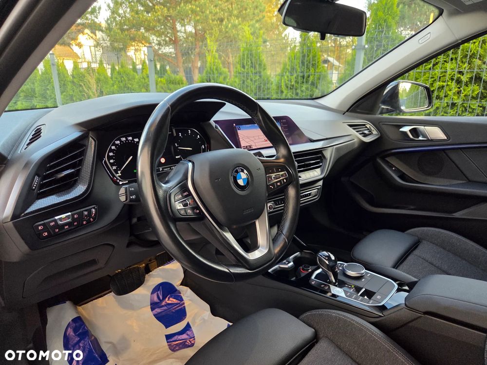 BMW Seria 1 120d Sport Line Shadow sport - 18