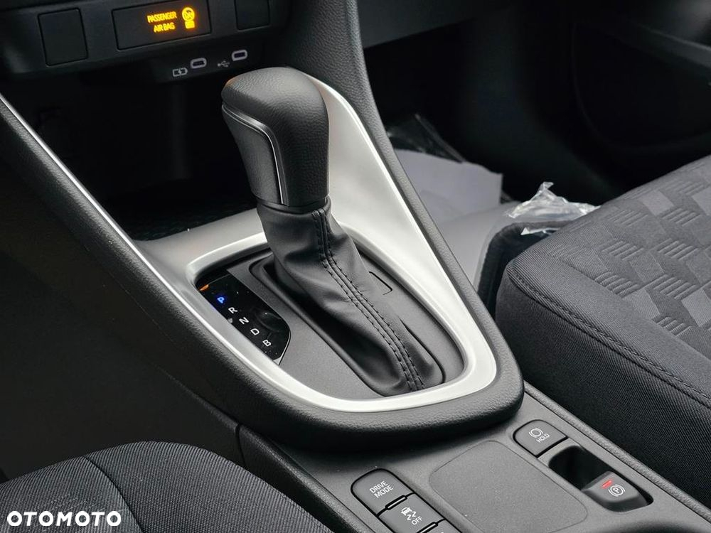 Toyota Yaris Hybrid 1.5 Comfort - 21