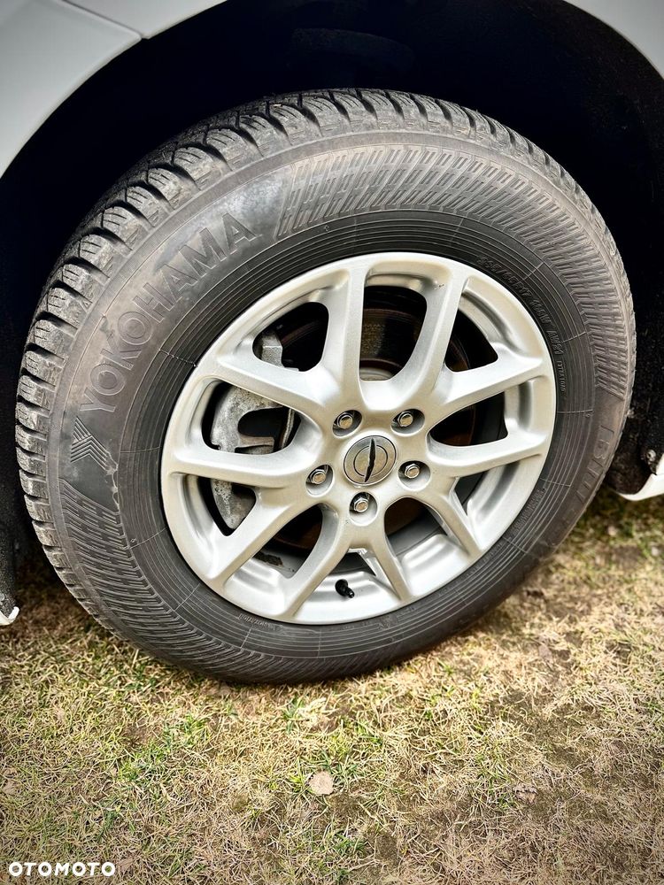 Chrysler Pacifica - 20